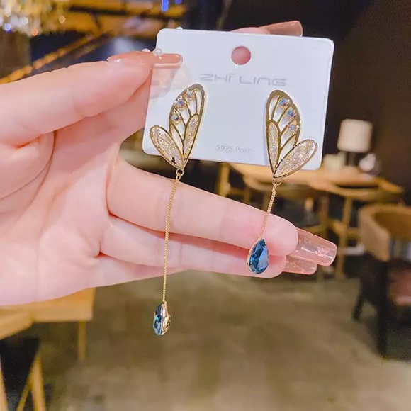 Jewelry - 18k gold plated new butterfly earrings